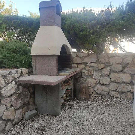Visnja Apartman *